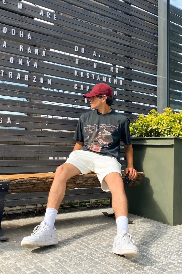 RV Dog Survival Baskılı Siyah Oversize Tshirt