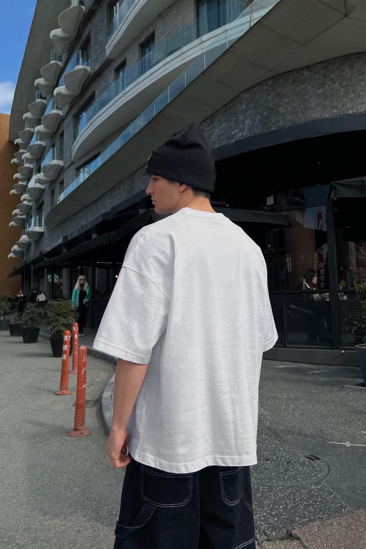 Saercow Baskılı Beyaz Oversize Tişört
