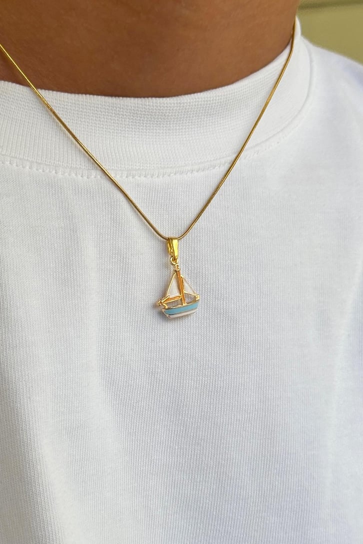 Sailboat Chain