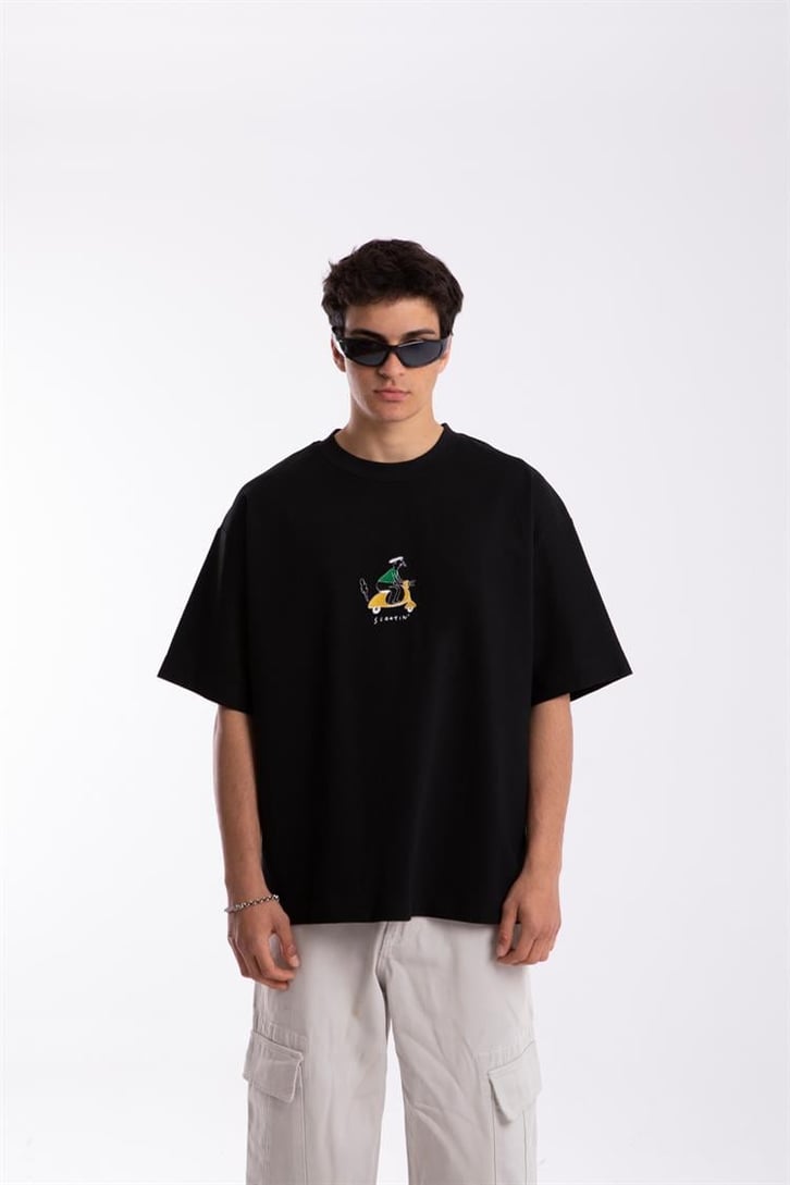 Scootin' Nakışlı Siyah Oversize Tshirt