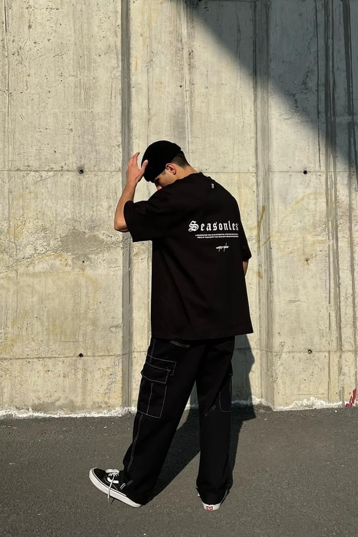 Seasonless Siyah Oversize Tişört