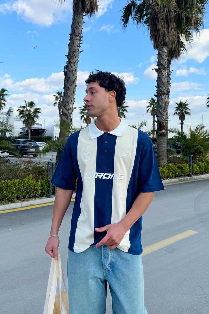 Şeritli Strong Nakışlı Oversize Tişört