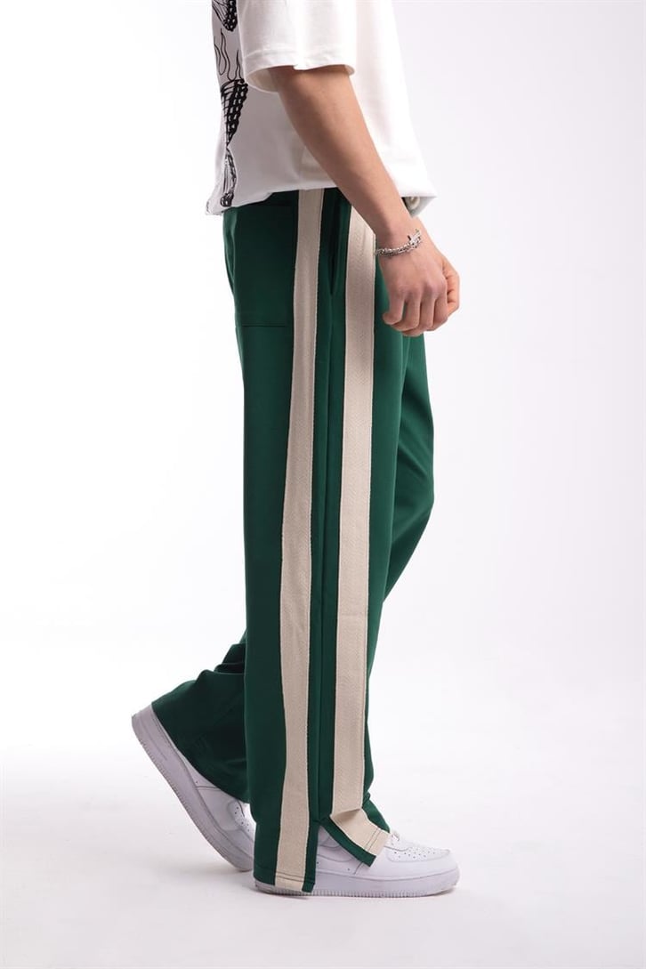 Şeritli Yırtmaç Detay Yeşil Outfit Eşofman Altı