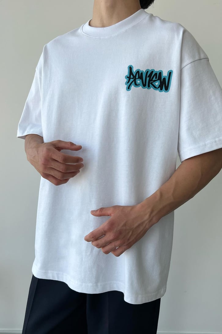 Sırt Baskılı Beyaz Oversize Tişört