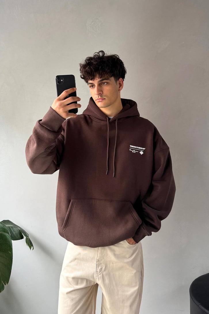 Sırt Baskılı Minimal Nakışlı Oversize Hoodie