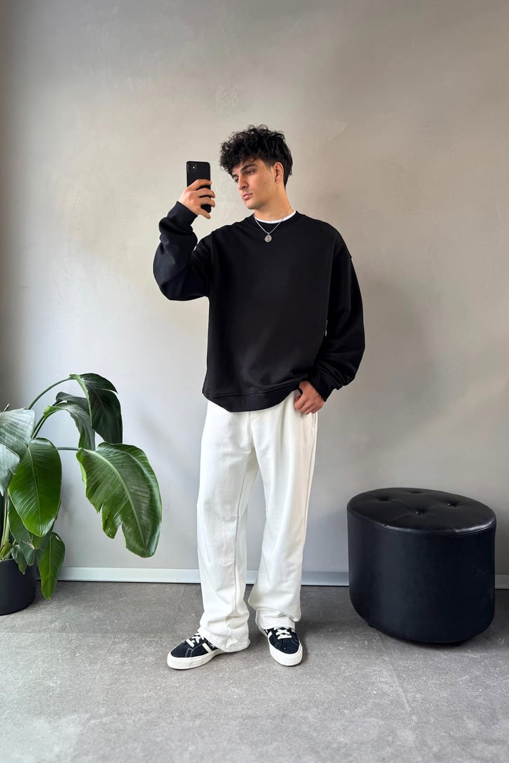 Sırt Detay Nakışlı Oversize Bisiklet Yaka Sweatshirt