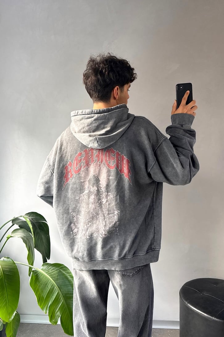 Sırt Detaylı Oversize Hoodie