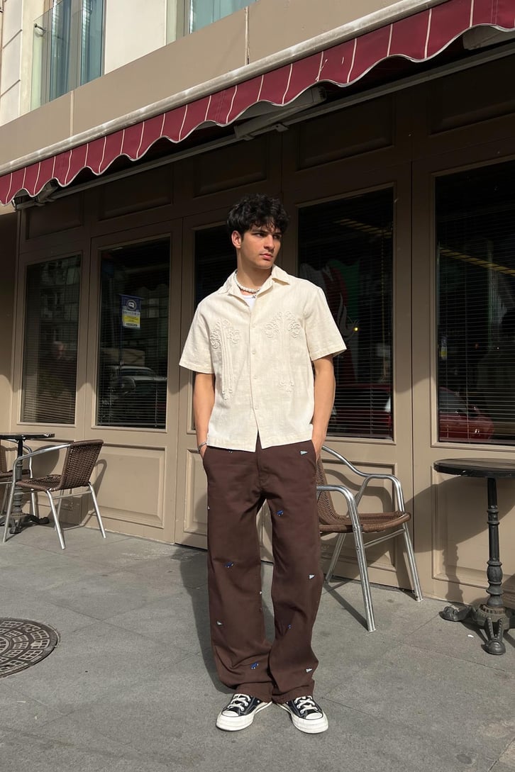 Skate Nakışlı Kahverengi Gabardin Pantolon