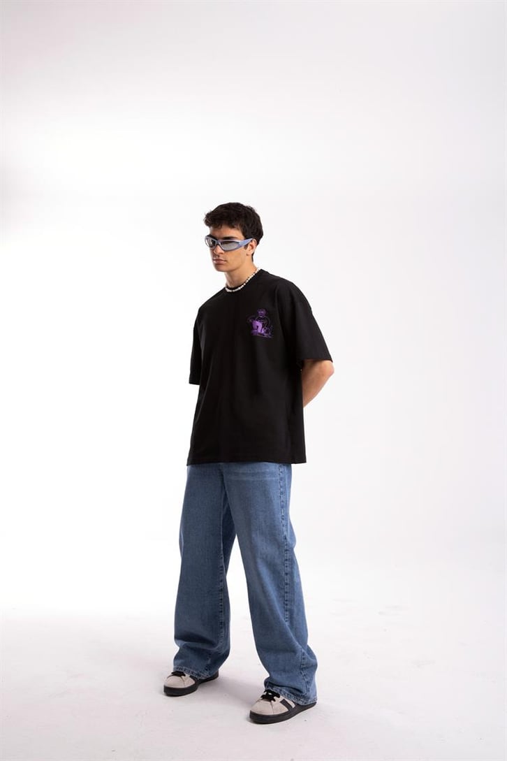 Skateboard Baskılı Siyah Oversize Tshirt