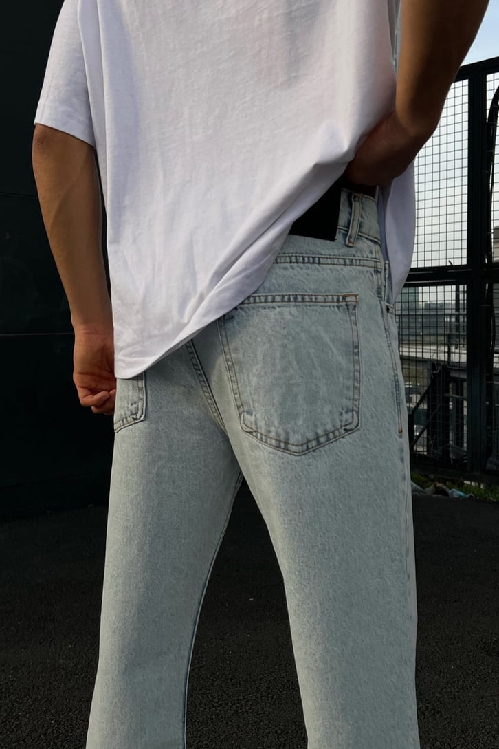 Skeleton Hands Buz Mavi Regular Fit Jean