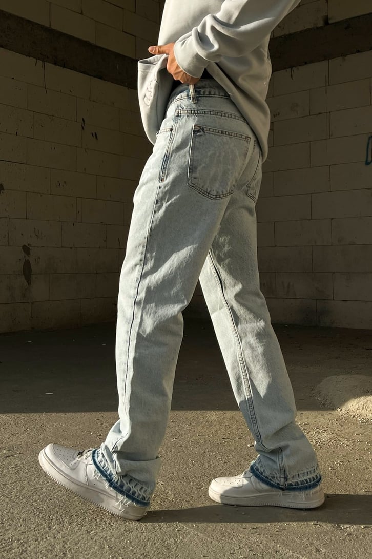 Skeletton Hand Baskılı Buz Mavi Regular Fit Jean