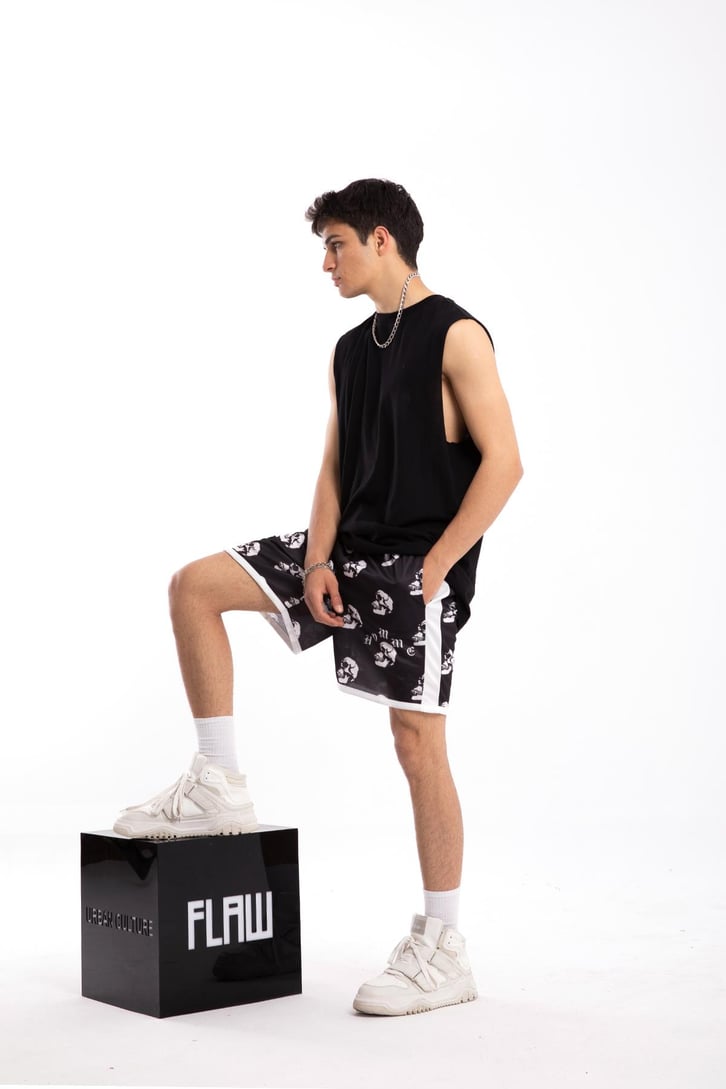 Skull Printed Siyah Şort