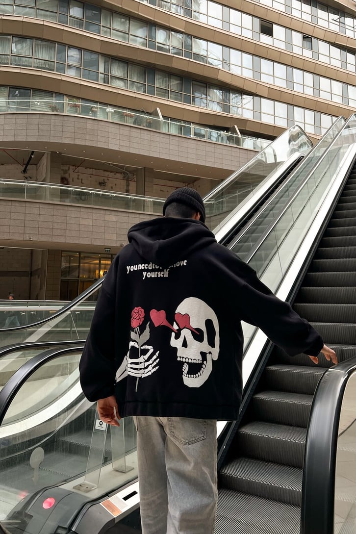 Skull & Rose Sırt Basklı Siyah Oversize Hoodie