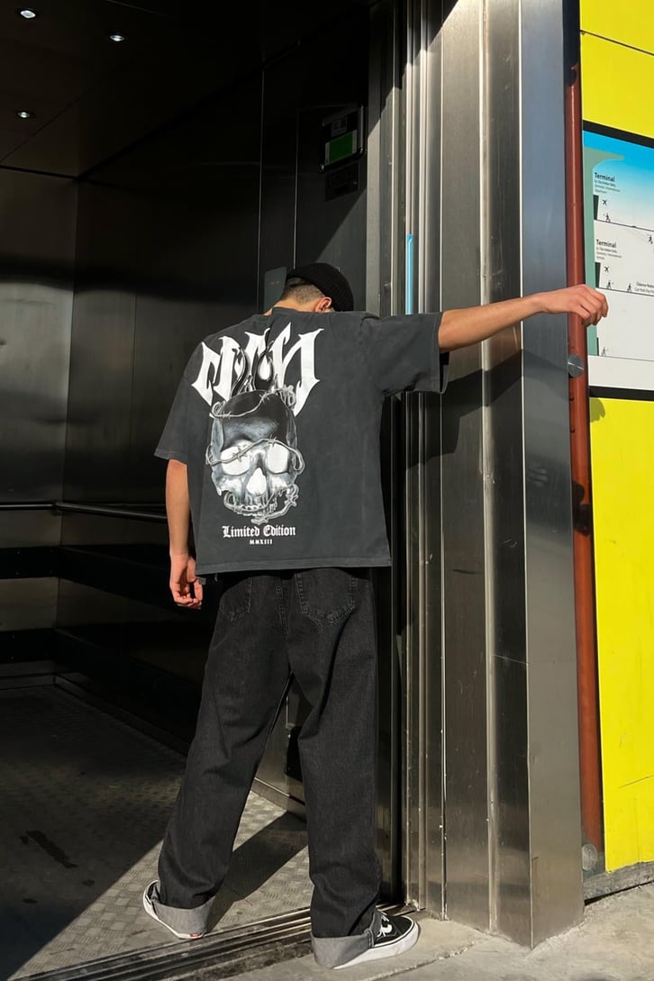 Skull Wire Sırt Baskılı Acid Wash Oversize Tshirt
