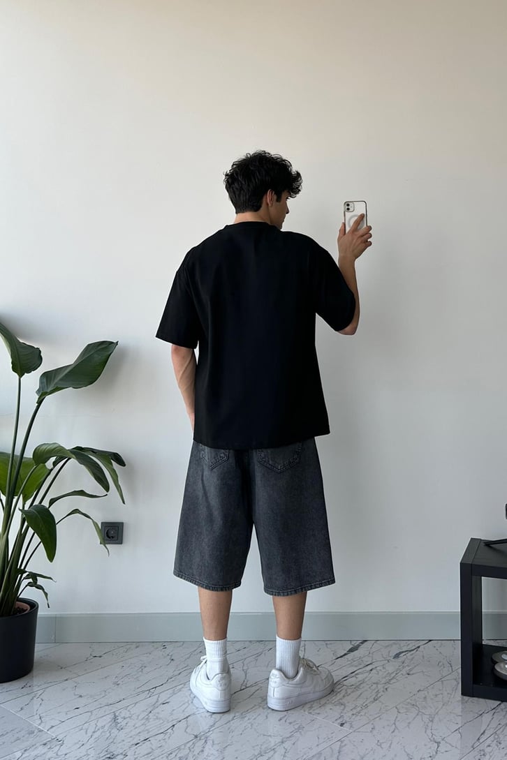 Snake Baskılı Siyah Oversize Tişört