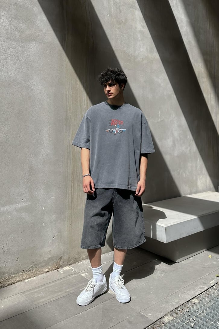 Speed Racer Baskılı Acid Wash Oversize Tişört