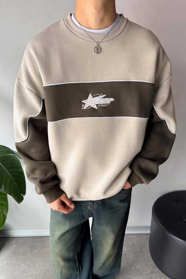 Star Nakışlı Oversize Bisiklet Yaka Sweatshirt
