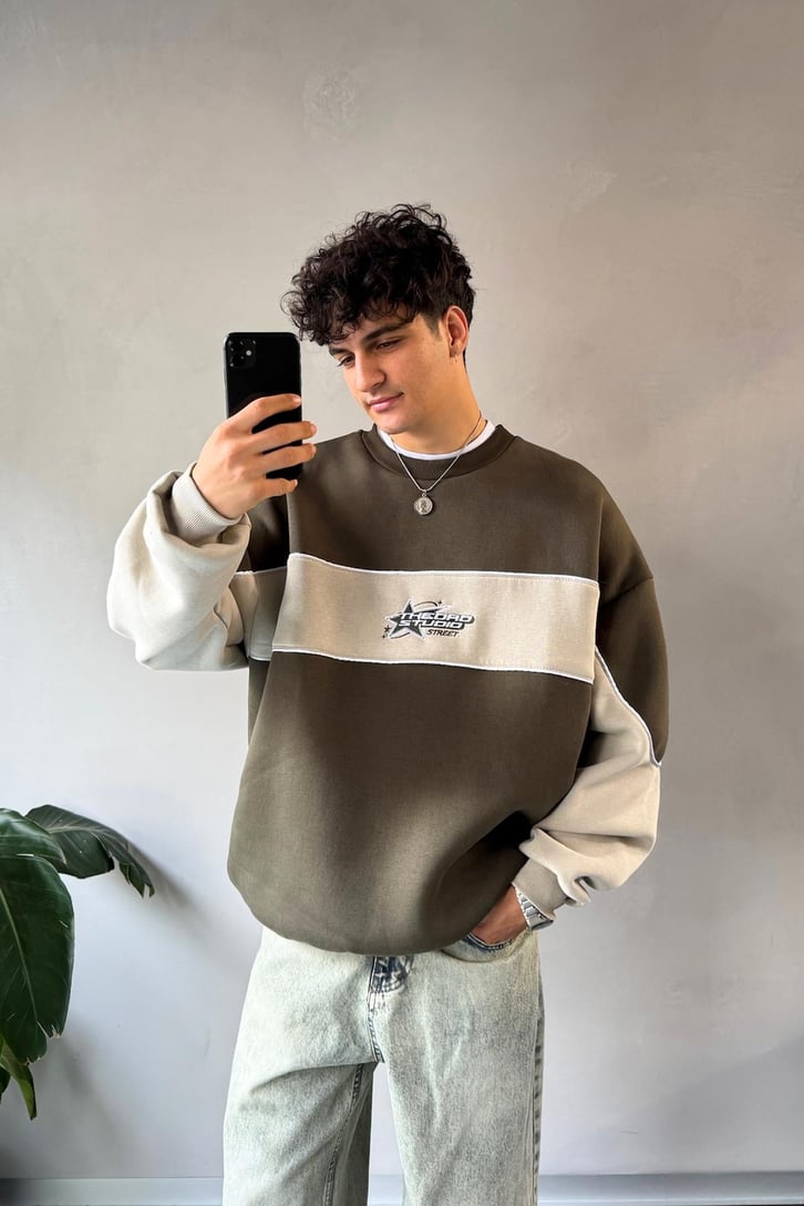Star Nakışlı Oversize Bisiklet Yaka Sweatshirt
