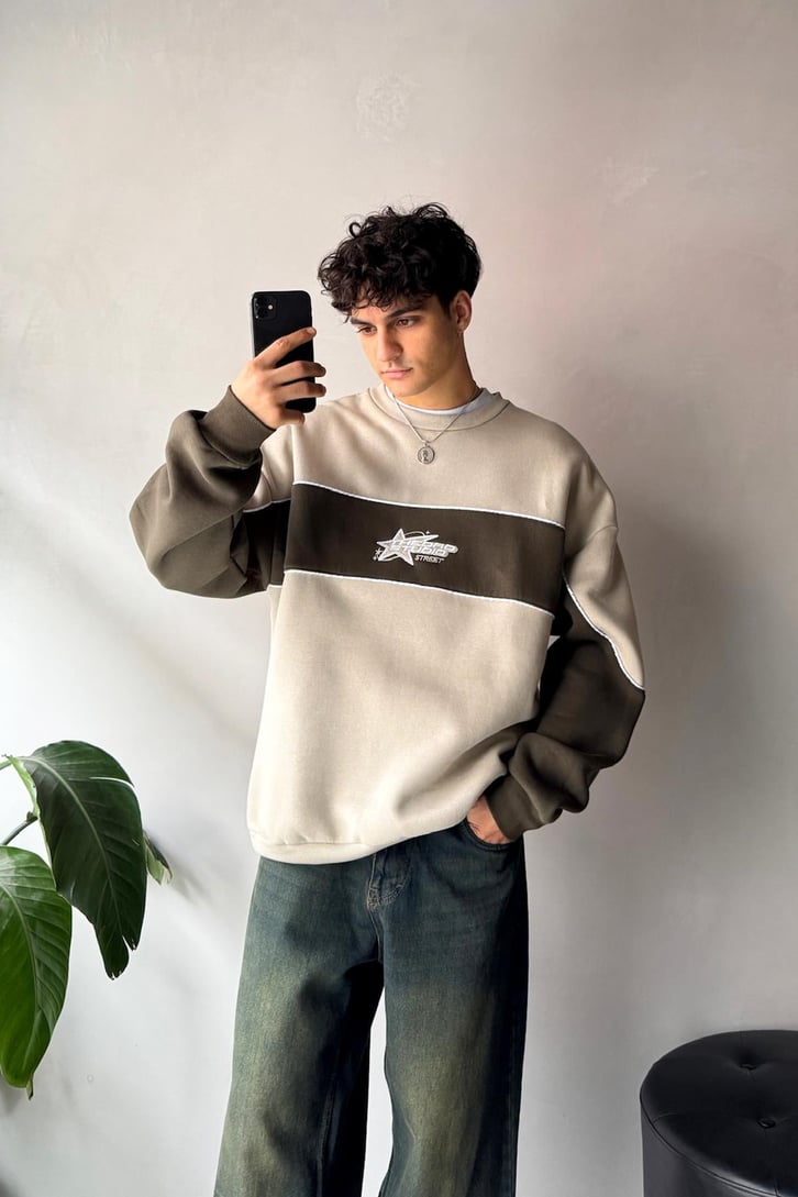 Star Nakışlı Oversize Bisiklet Yaka Sweatshirt