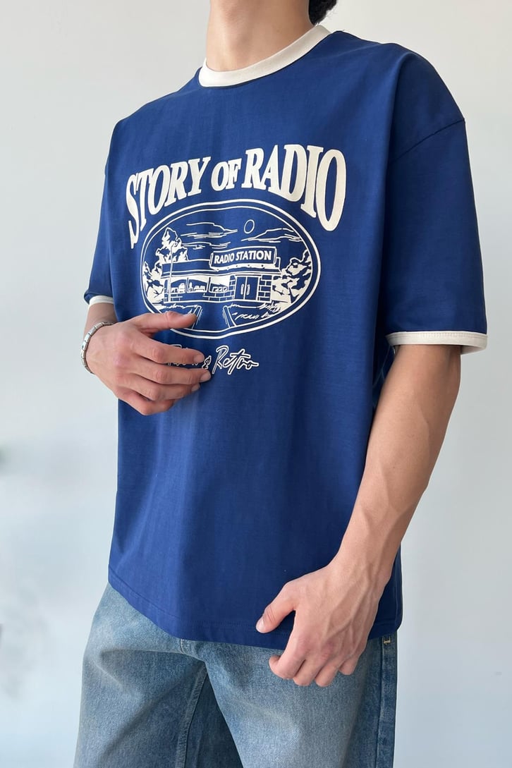 Story of Radio Baskılı Lacivert Oversize Tişört