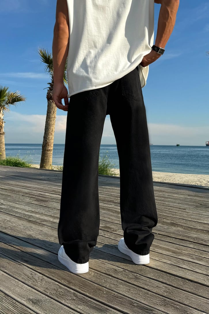 Straight Basic Regular Jean