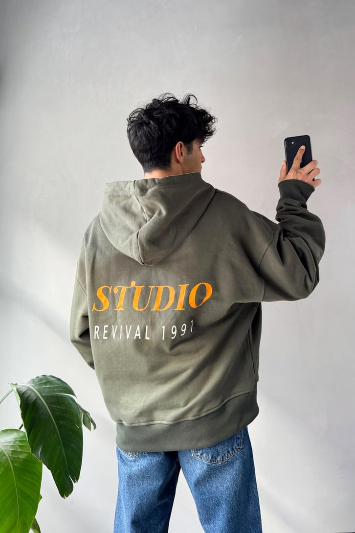 Studio Revival 1991 Baskılı Oversize Hoodie
