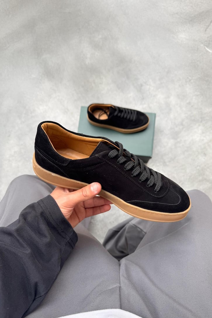 Süet Bağcıklı Sneaker