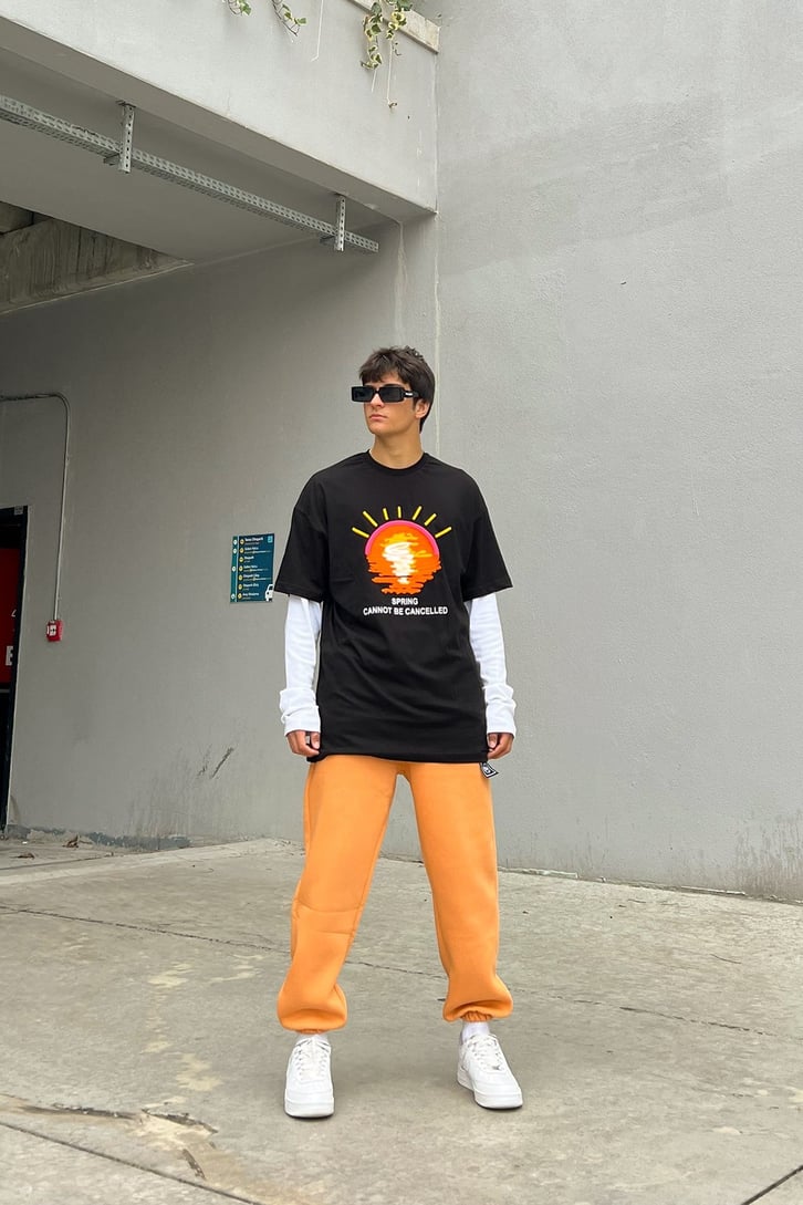 Sunset Nakışlı Siyah Oversize Tshirt
