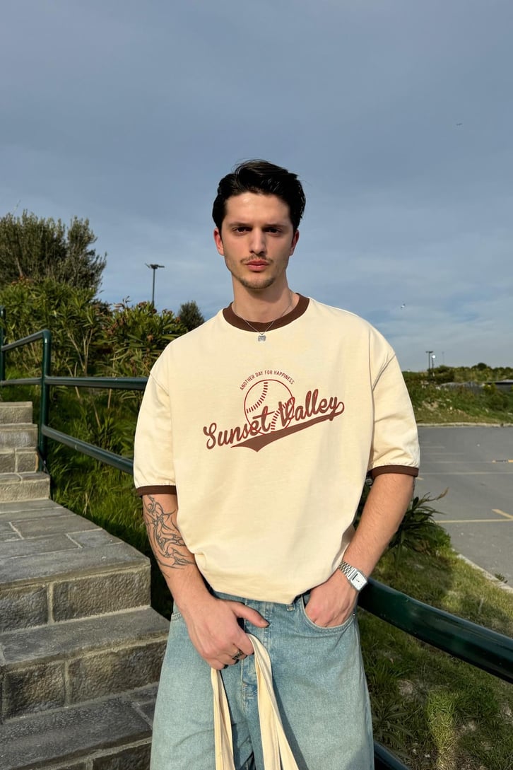Sunset Valley Baskılı Oversize Tişört
