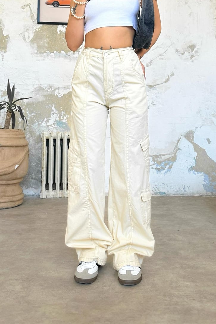 Super Baggy Multiple Pocket Jean