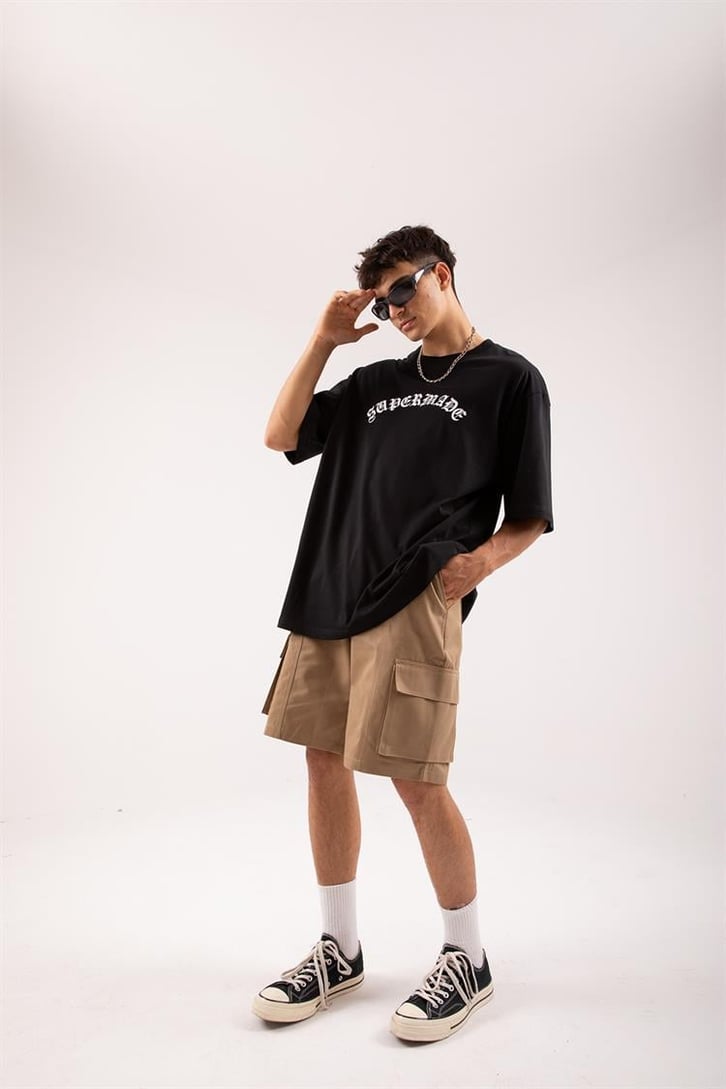 Supermade Gothic Text Siyah Oversize Tişört