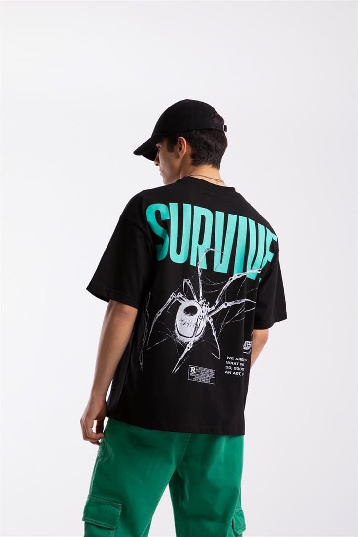 Survive Sırt Baskılı Siyah Oversize Tshirt