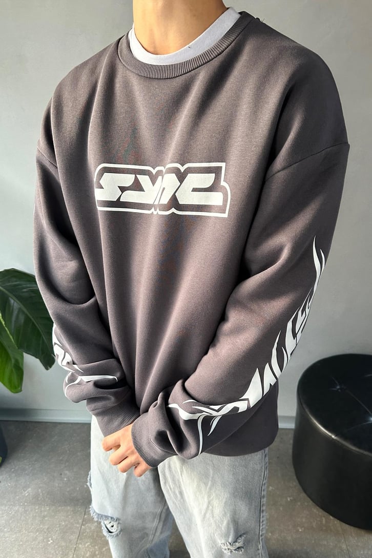 Sync Baskılı Oversize Bisiklet Yaka Sweatshirt