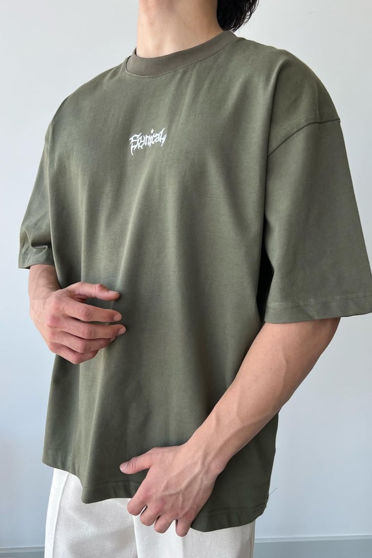 Synical Nakışlı Haki Oversize Tişört