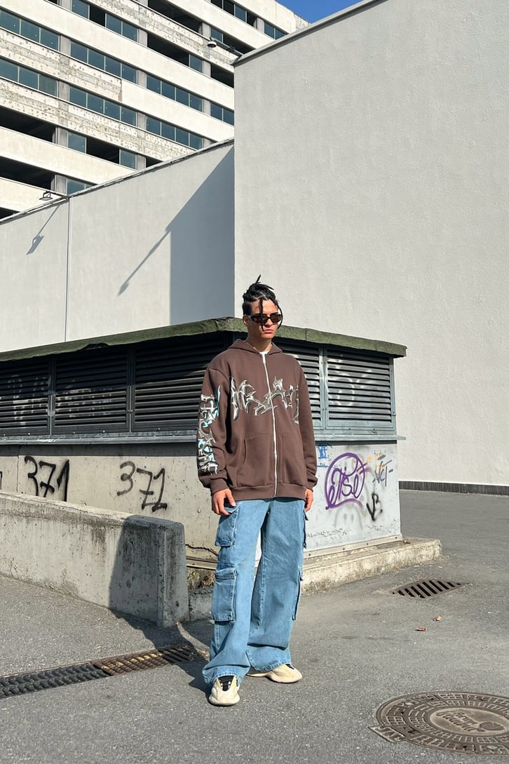 Text Printed Zipper Sweatshirt