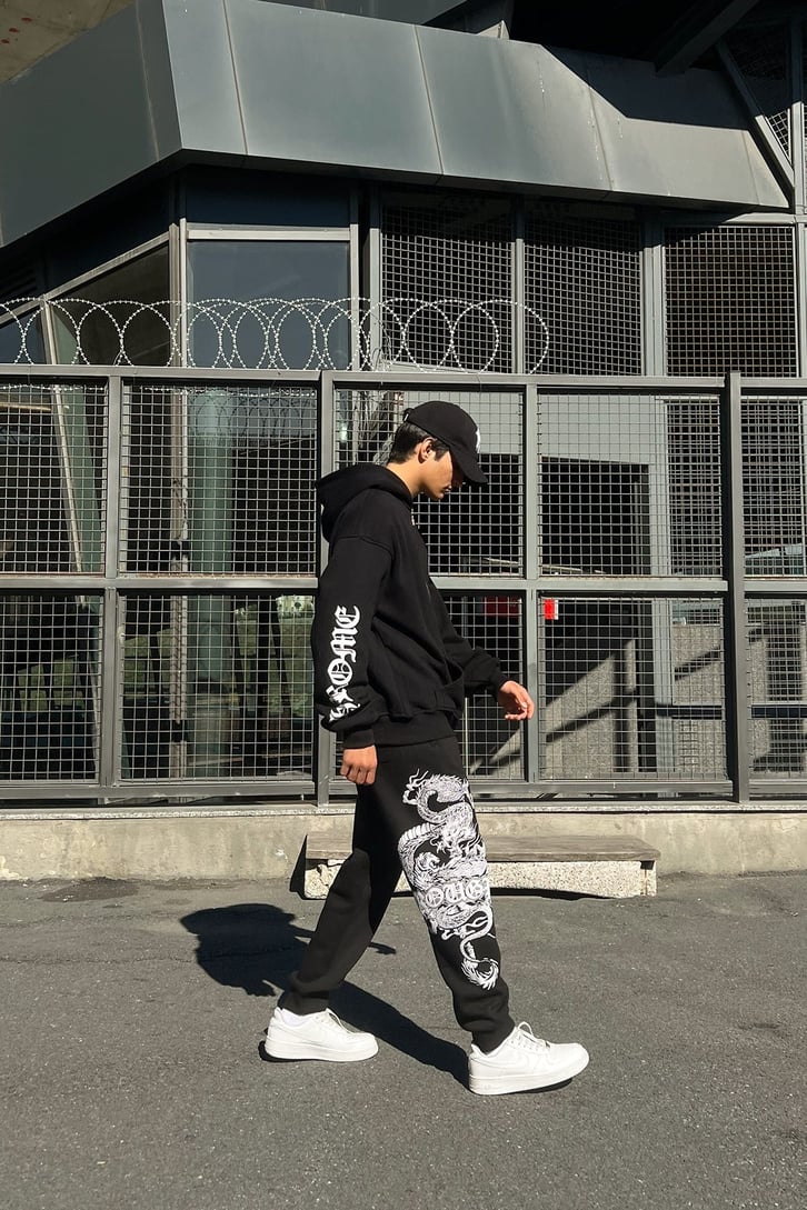 Text Sırt Baskılı Zipper Siyah Sweatshirt