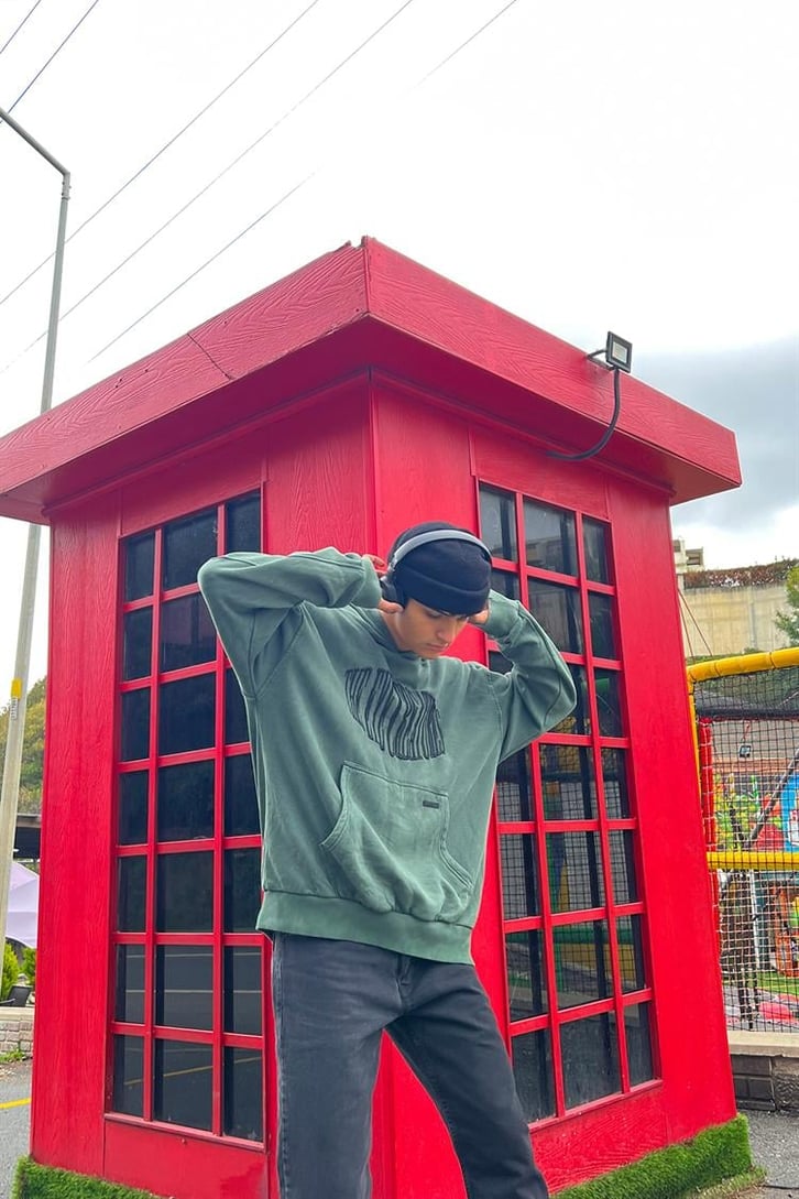 The Eye Creature Nakışlı Yıkamalı Yeşil Oversize Hoodie
