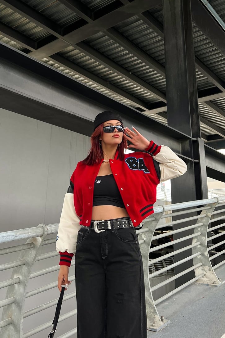 Totally 84  Nakışlı Kırmızı Crop Kolej Mont
