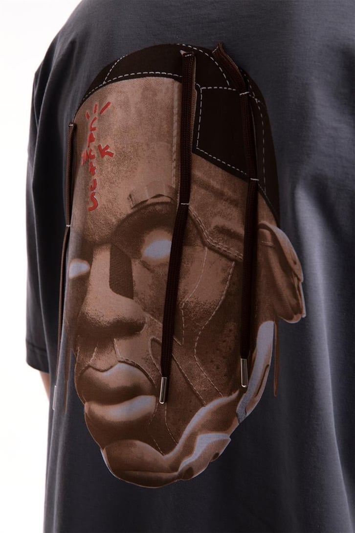 Travis Sırt Baskılı Bağcık Detay Oversize Tshirt