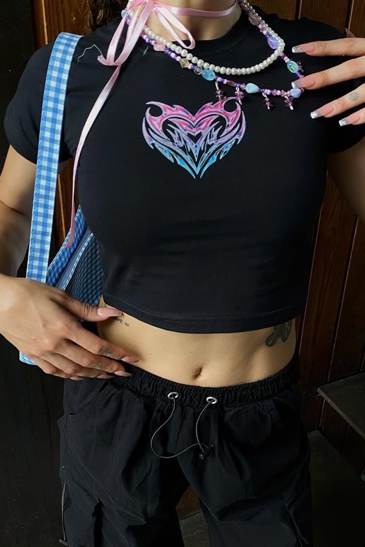 Tribal Heart Baskılı Siyah Crop
