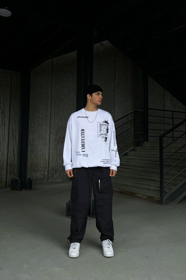 Undefated Baskılı Beyaz Oversize Sweatshirt