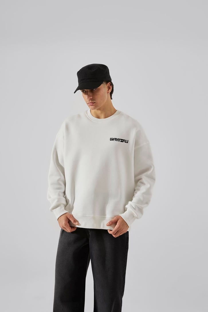 Unfaıtıful Baskılı Beyaz Oversize Sweatshirt