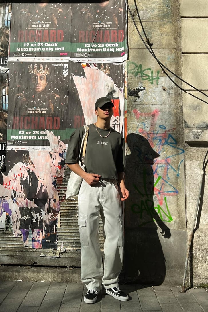 Universe 89 Baskılı Oversize Tshirt