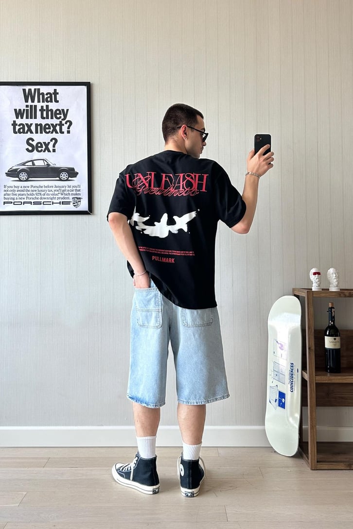 Unleash Greatness Baskılı Oversize Tişört