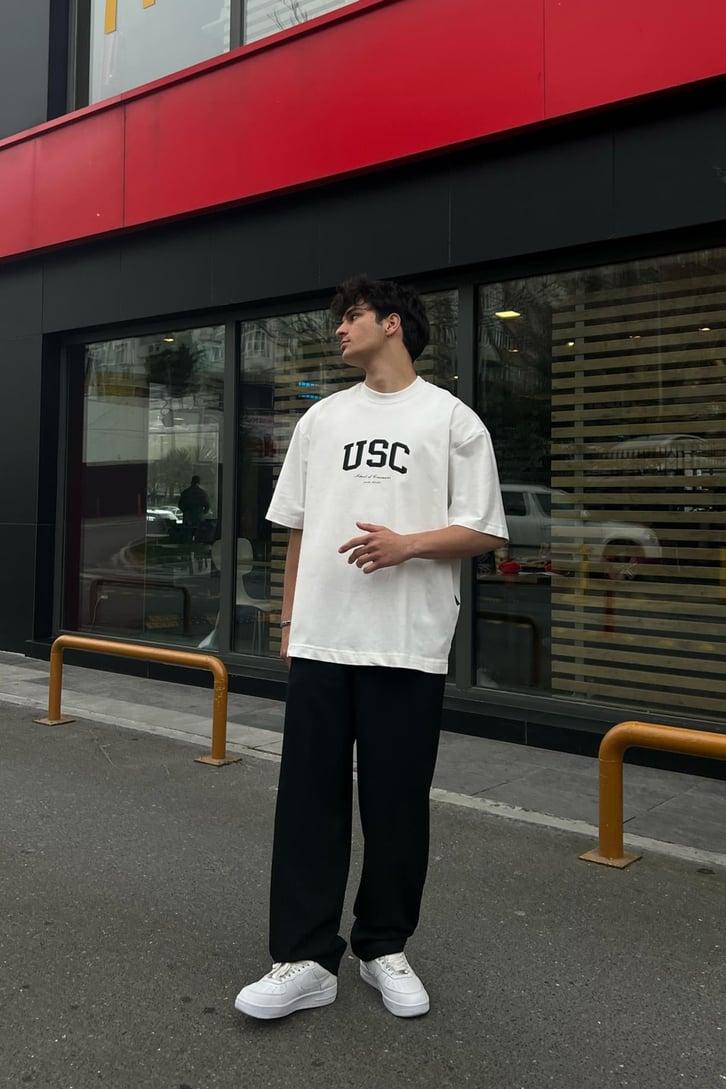 USC Baskılı Beyaz Oversize Tişört