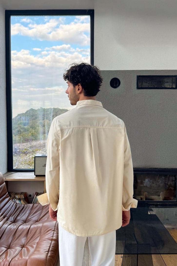 Uzun Kollu Cepli Oversize Gömlek
