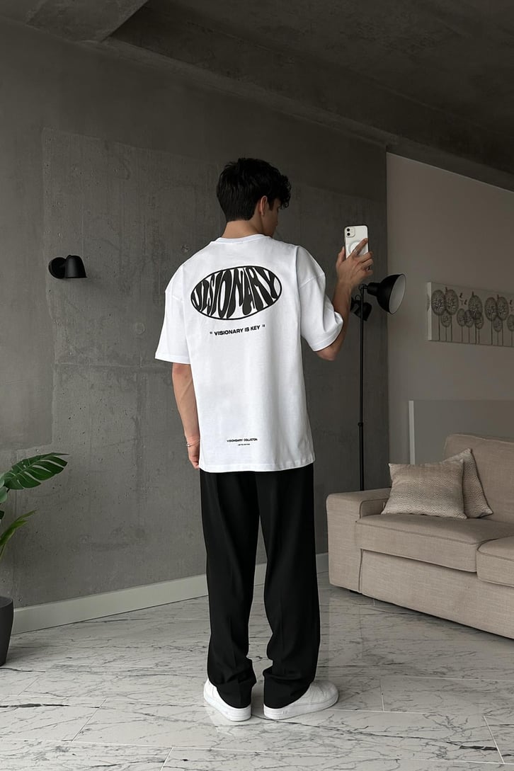 Visionary Baskılı Beyaz Oversize Tişört