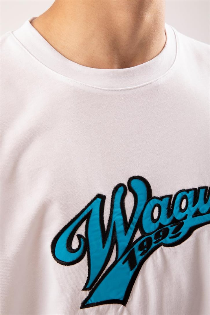 Waguer Nakışlı Beyaz Oversize Tişört