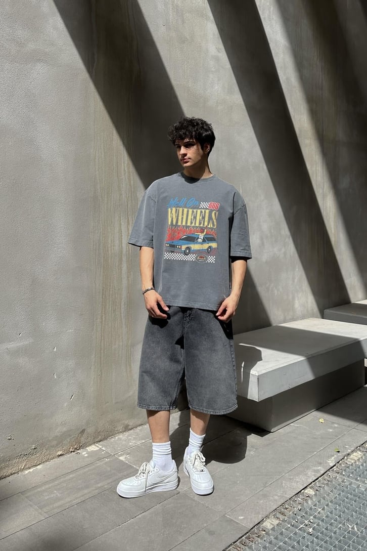 Wheels Car Baskılı Acid Wash Oversize Tişört