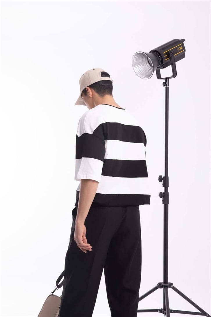 Worldwide Çizgili Siyah Oversize Tişört